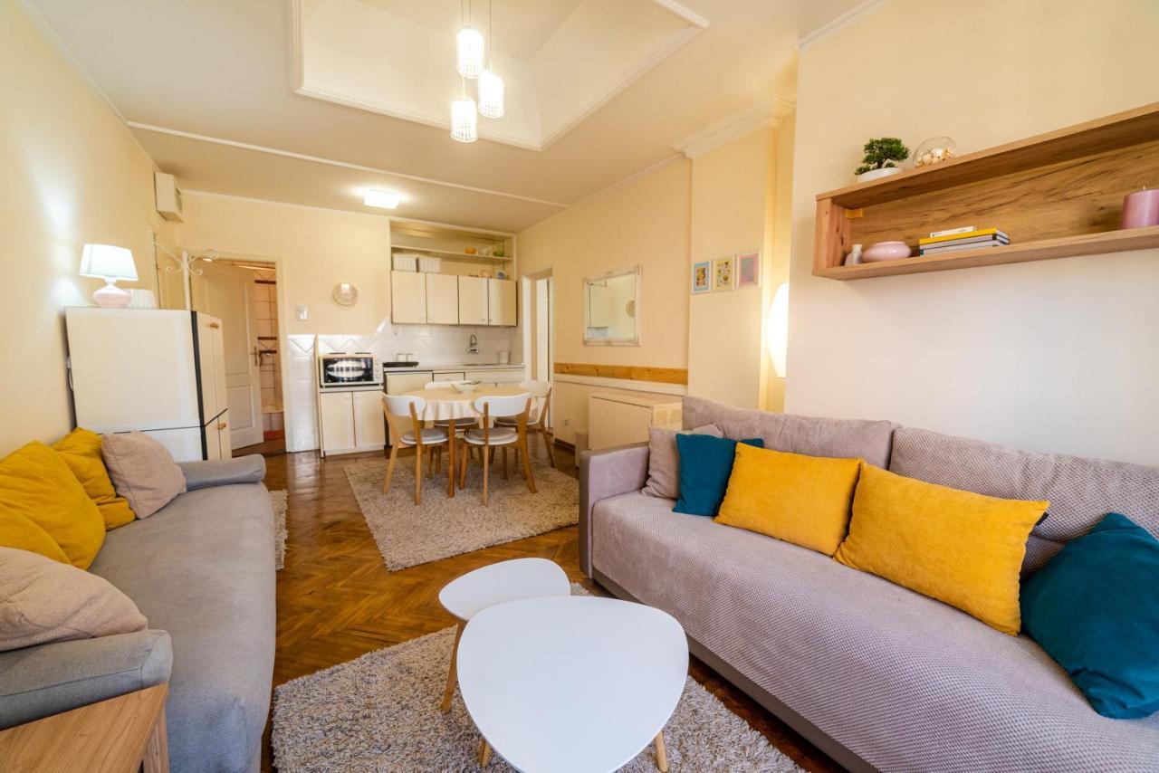 Lasko Apartment *